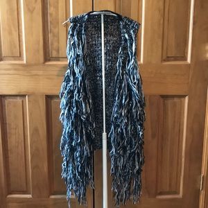 Hem & Thread Large Vest Black White Gray